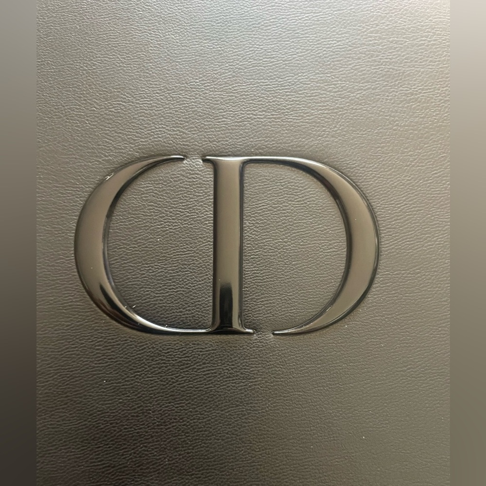 NEW w/Box Dior VIP Black Vegan Leather 7” x 5” Vanity Mirror. For Home or Travel - Picture 2 of 8